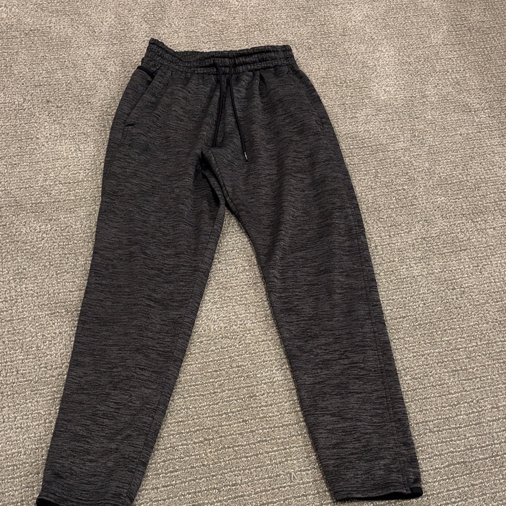 UA Men's Charcoal Knit Jogger Pants - Comfortable Everyday Wear